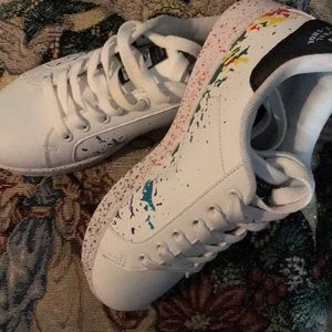 Children shoes BRAND NEW (unisex)